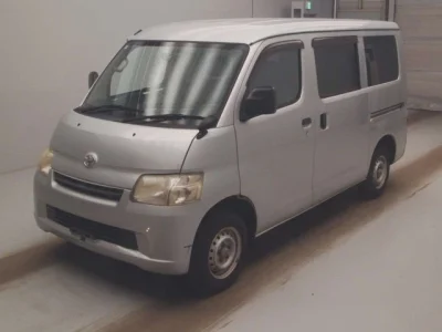 Toyota LiteAce Van