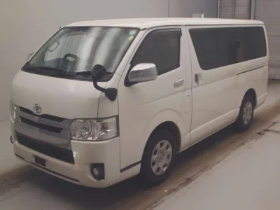 Toyota RegiusAce