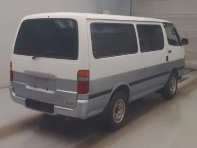 Toyota HiAce Van