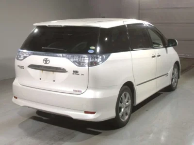 Toyota Estima Hybrid