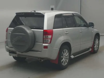 Suzuki Escudo