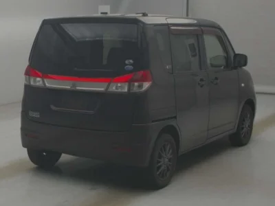 Mitsubishi Delica D:2