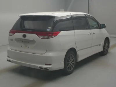 Toyota Estima Hybrid