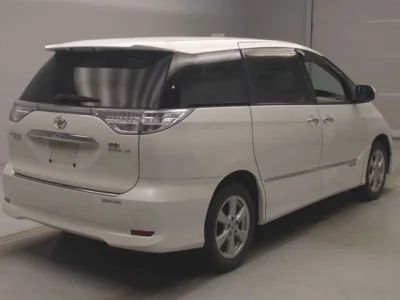 Toyota Estima Hybrid