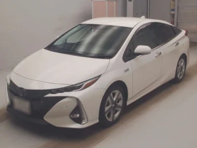 Toyota Prius PHV