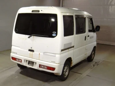 Mitsubishi Minicab Van