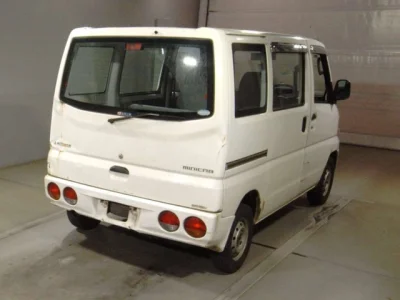 Mitsubishi Minicab Van