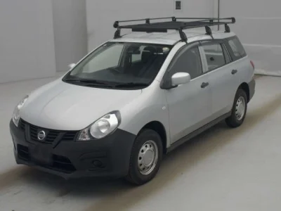 Nissan AD