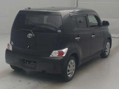 Toyota bB