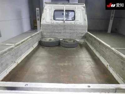 Nissan Vanette Truck