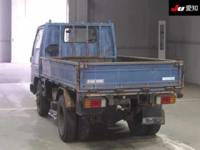 Mazda Titan