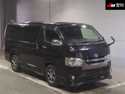 Toyota HiAce Van