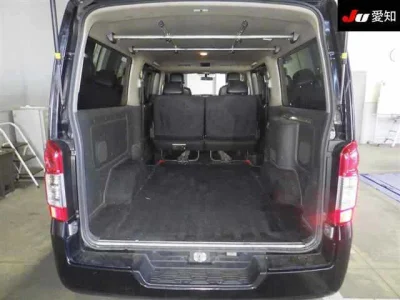 Nissan Caravan