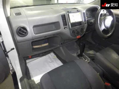Nissan AD