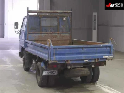 Mazda Titan