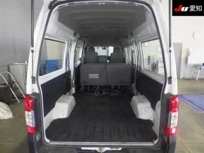 Nissan Caravan