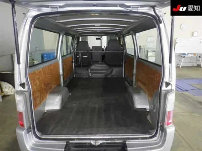 Nissan Caravan