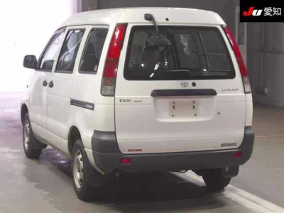 Toyota LiteAce Van