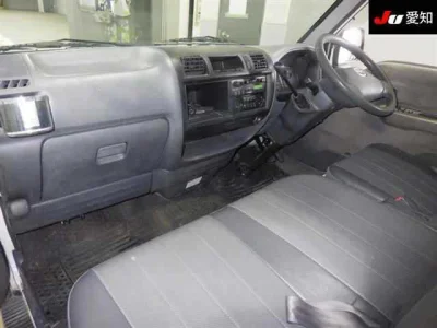 Mazda Bongo Van