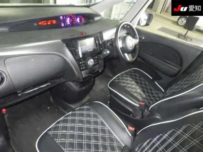 Mazda Biante