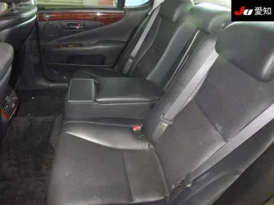 Lexus LS460L