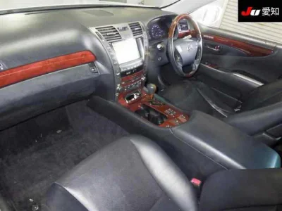Lexus LS460L