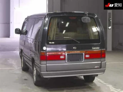 Nissan Caravan