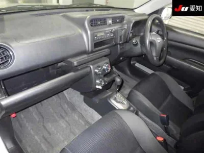 Toyota Succeed