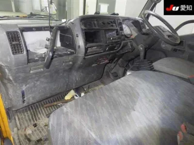 Mitsubishi Fuso Canter