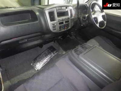 Nissan Caravan