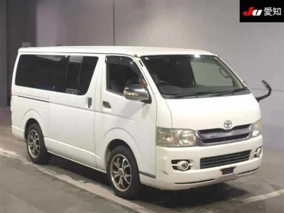Toyota HiAce Van