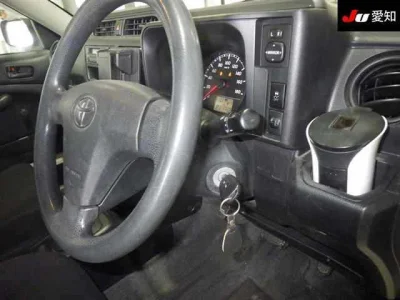 Toyota Succeed