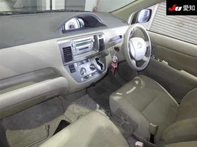 Toyota Raum