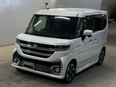 Suzuki Spacia