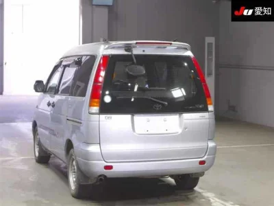 Toyota TownAce Noah