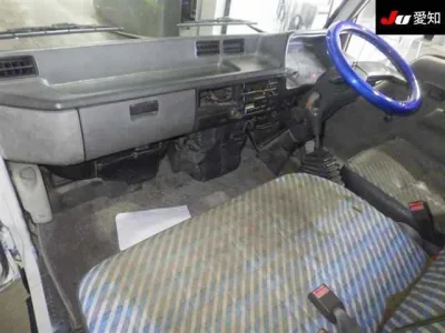 Mitsubishi Fuso Canter