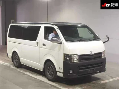 Toyota HiAce Van