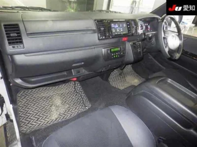 Toyota RegiusAce