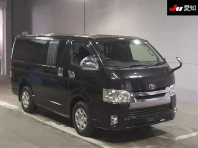 Toyota HiAce Van
