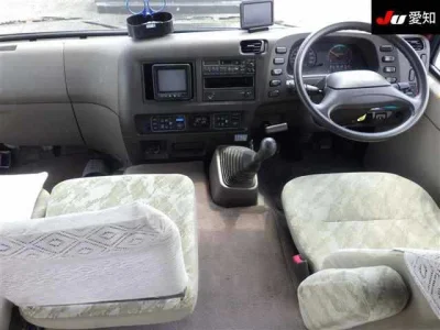 Mitsubishi Rosa
