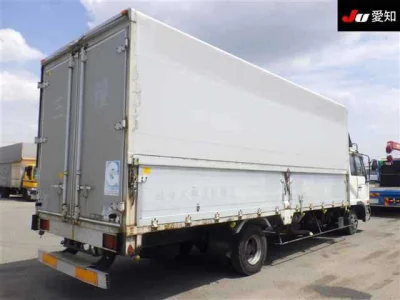 Nissan Condor