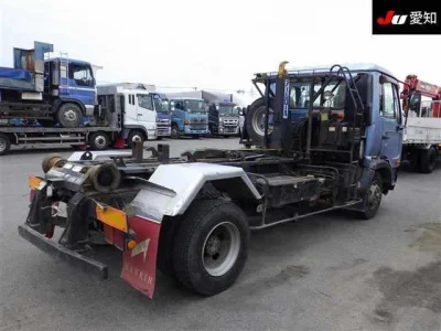 Nissan Condor