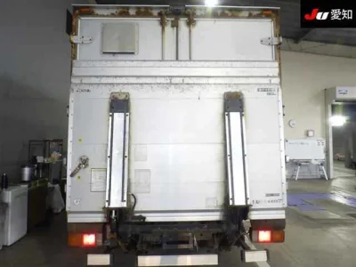 Mitsubishi Fuso Canter
