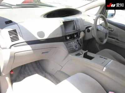 Toyota Estima Hybrid