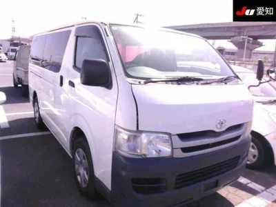 Toyota HiAce Van