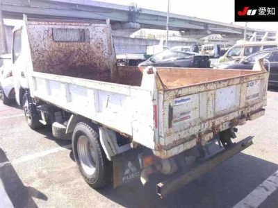 Mitsubishi Fuso Canter