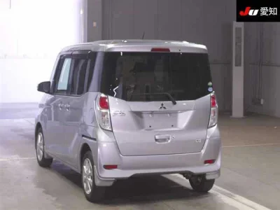 Mitsubishi eK X Space