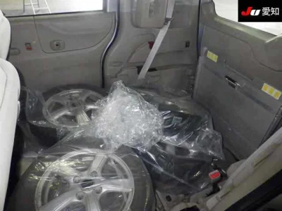 Honda N-Box+