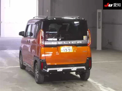 Mitsubishi Delica Mini