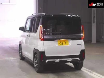 Mitsubishi Delica Mini
